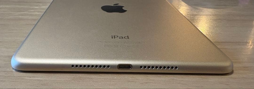 Apple iPad mini 第4世代 64GB ゴールド 本体