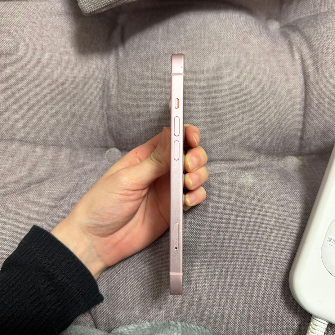 スマートフォン本体 iPhone15 128GB