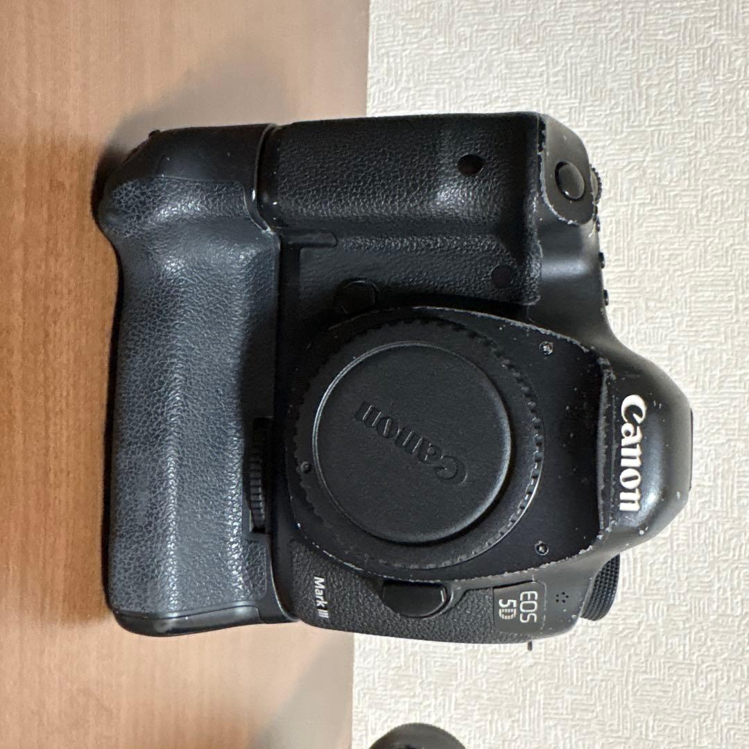 【ジャンク品】Canon 5d markiii バッテリーグリップ&レンズ付き