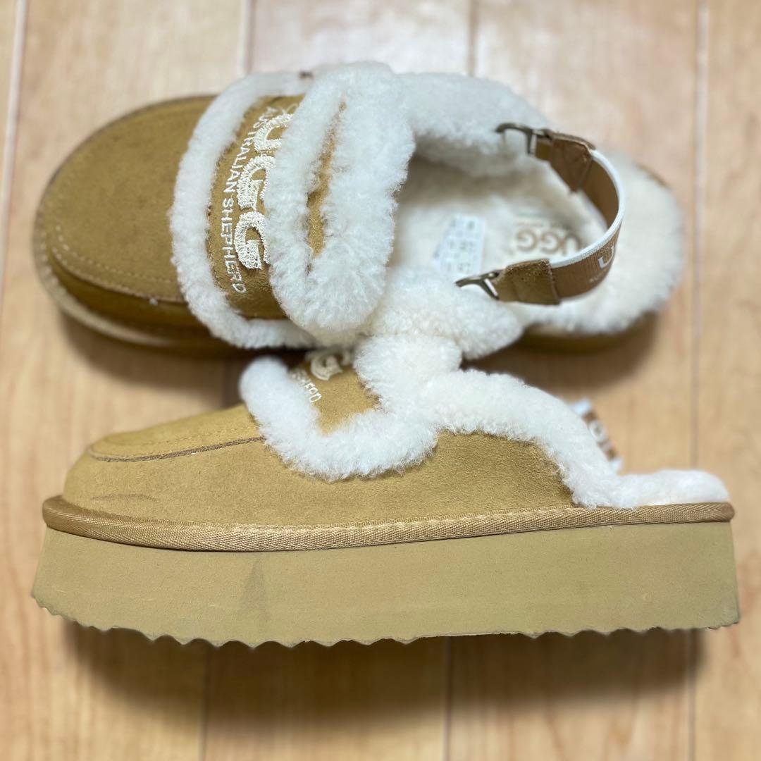 UGG AUSTRALIAN SHEPHERD ベージュ ムートンブーツ
