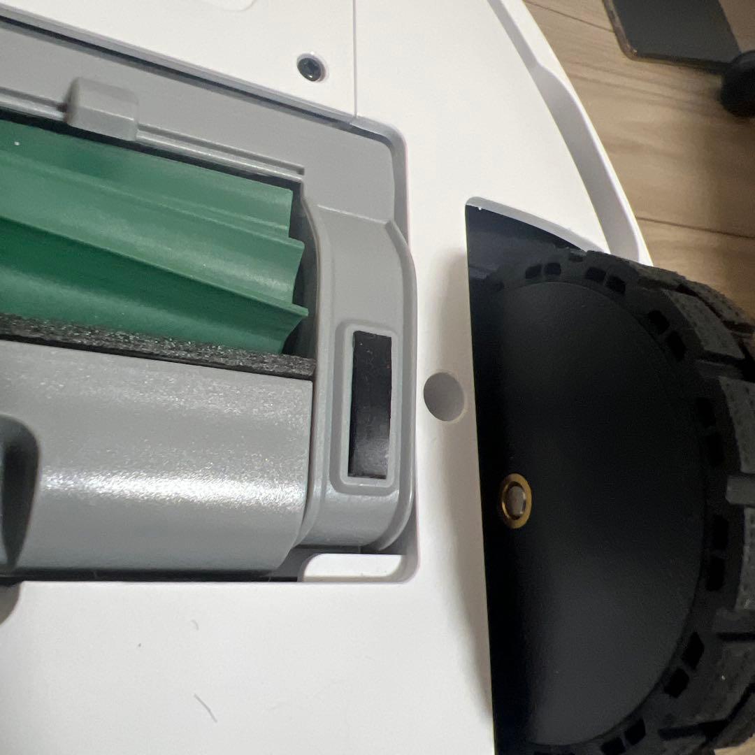 ルンバ　205 dust compactor