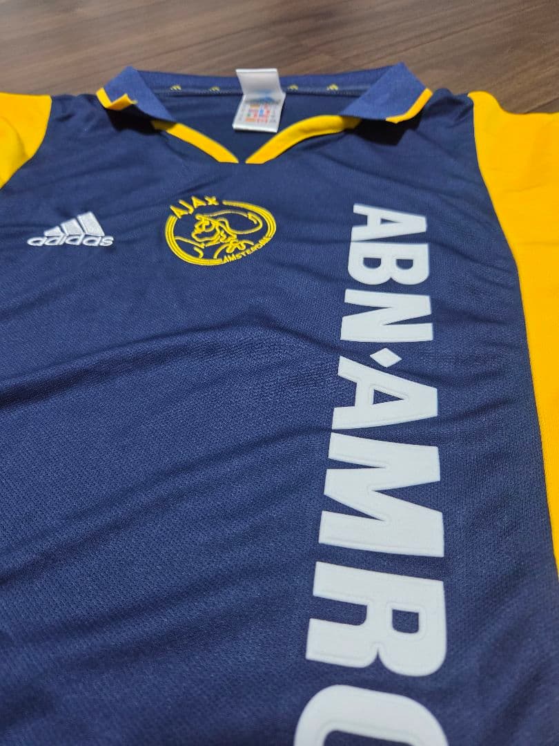 アヤックス　サッカー　ユニフォーム