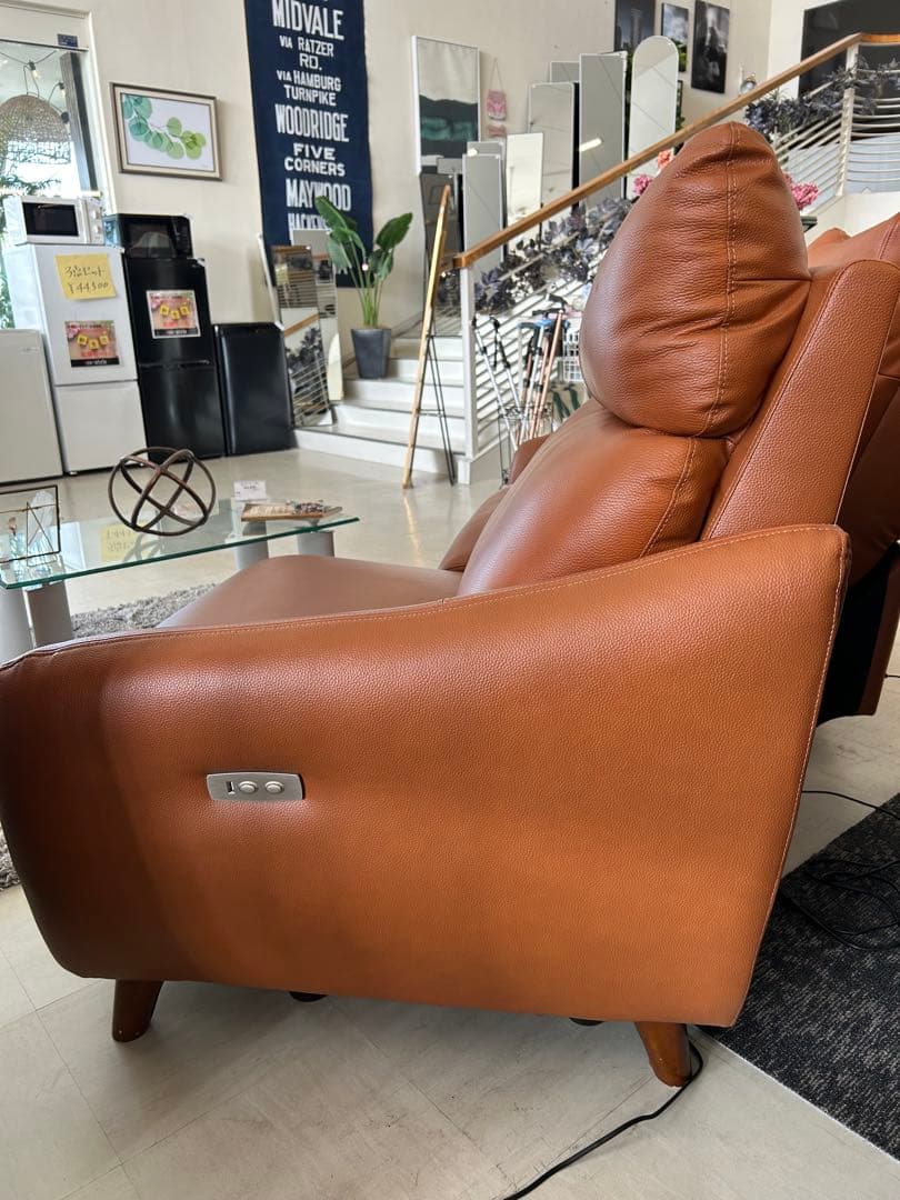 本革レザー 電動リクライニング2人掛けソファ　ヤマダデンキ×IDC大塚家具