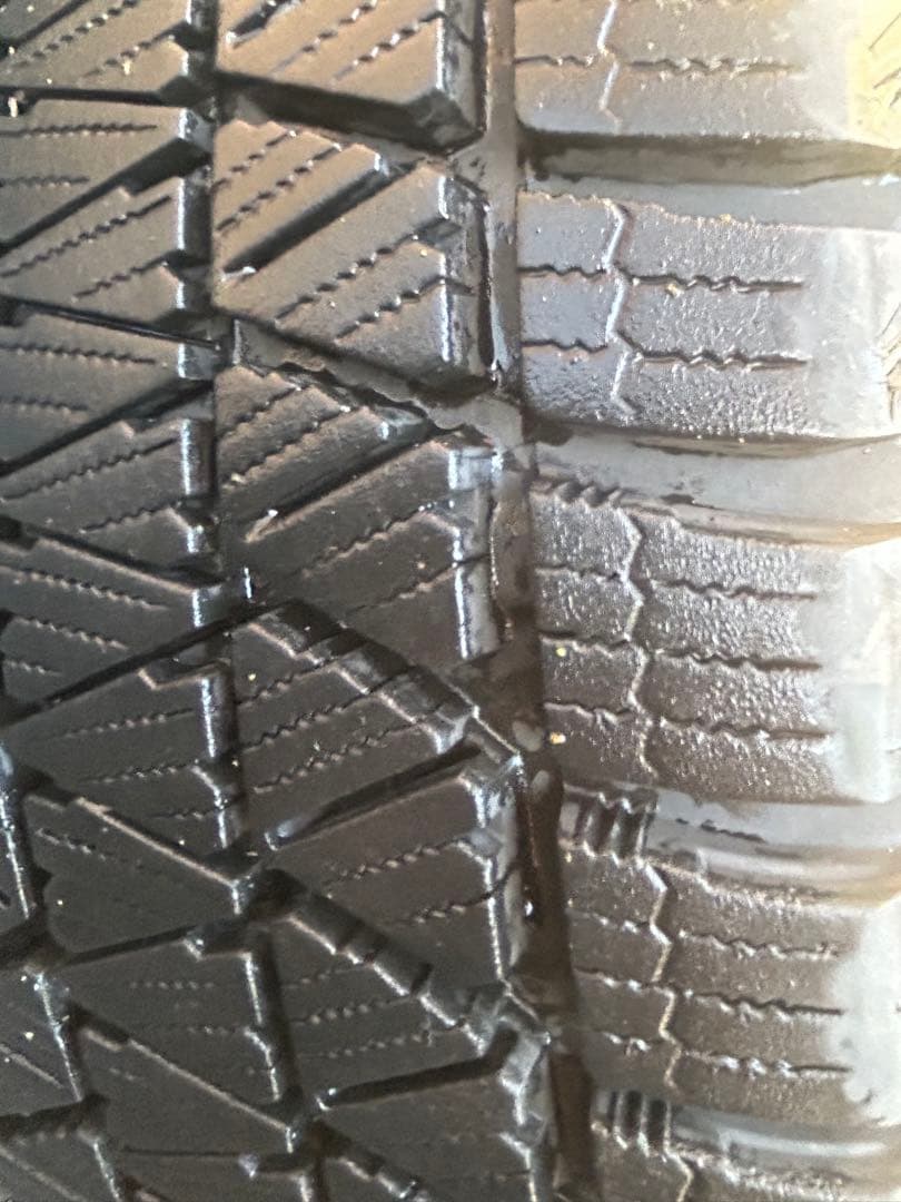 225/55/19 スタッドレスタイヤホイールセット