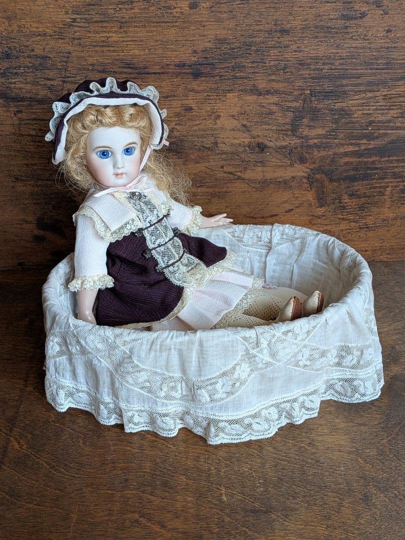 フランスアンティーク クーファン ドールサイズ