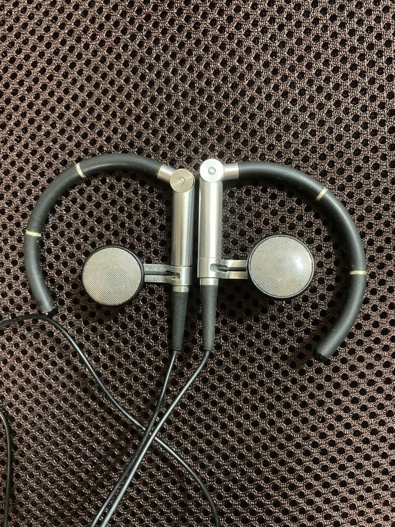 Bang & Olfsen A8 バングアンドオルフセン　イヤホン　イアホン