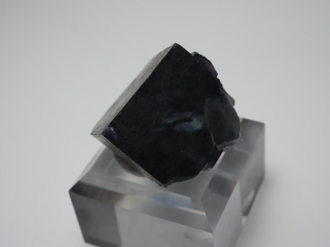 オコルス フローライト 蛍石 鉱物標本 449