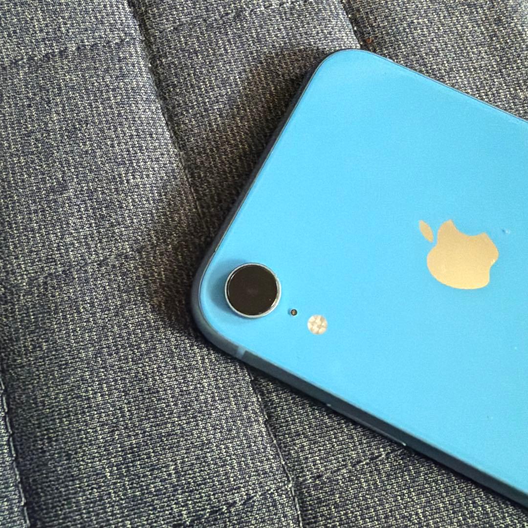 Apple iPhone XR ブルー 本体