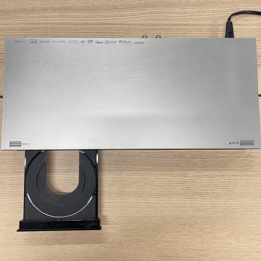 パナソニック ブルーレイレコーダー DMR-BWT650 動作確認済 匿名配送