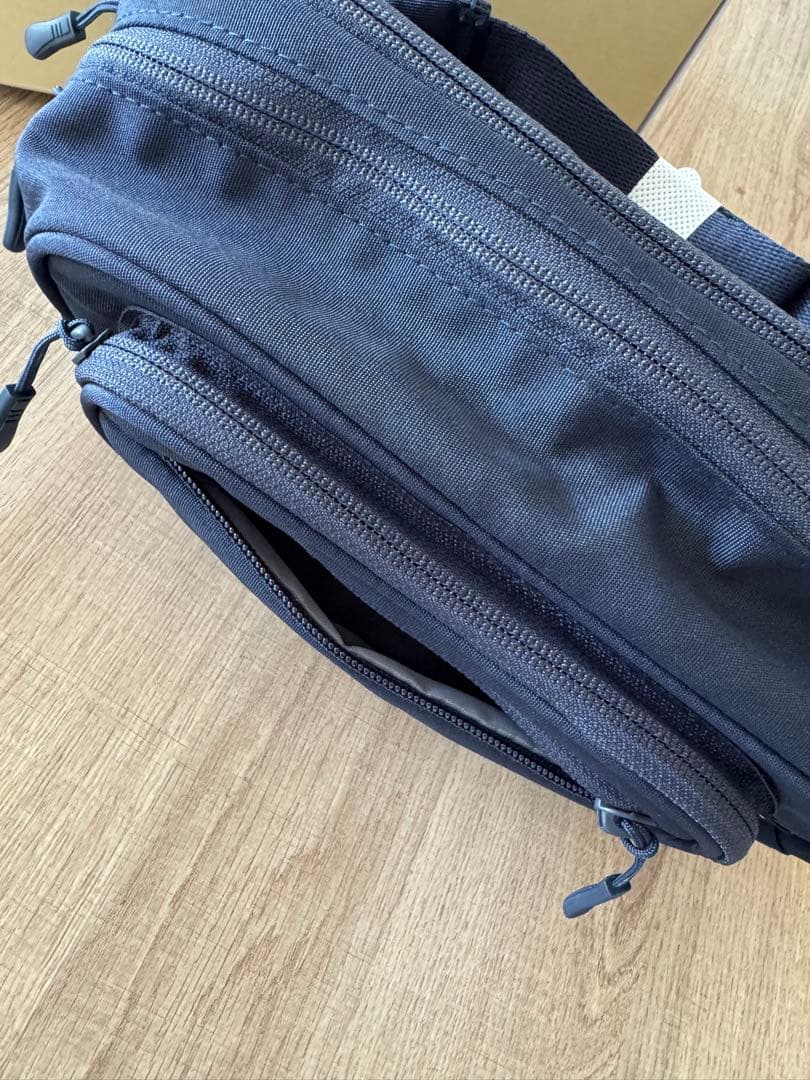 POMULU 2WAY HIPSEAT ネイビー