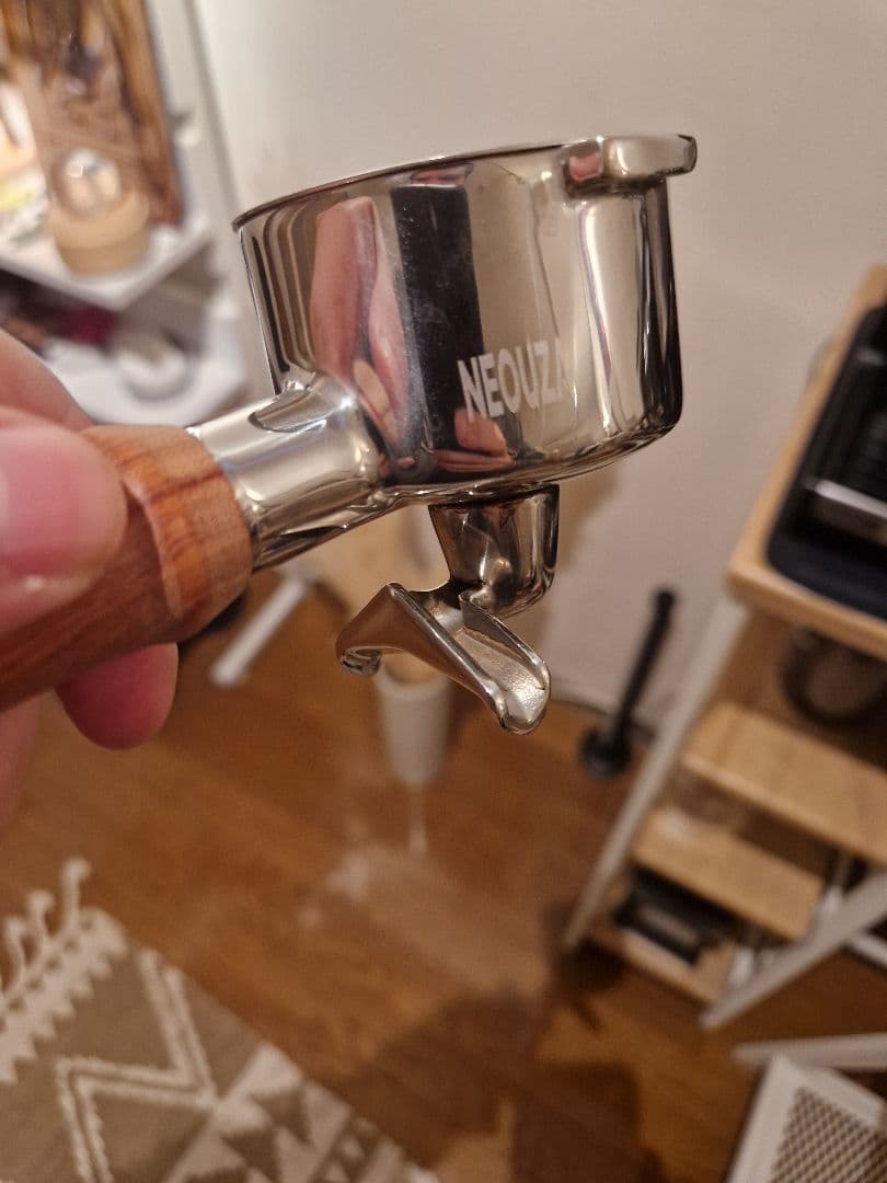 h*a様 De'Longhi デロンギ ECP3220J-BK セット【美品】