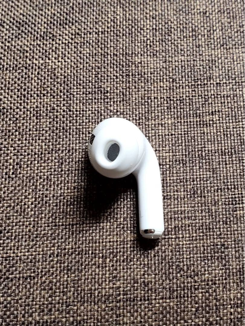 左耳 Apple AirPods Pro 第2世代 正規品 片耳631