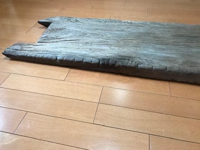 【超希少】歴史を重ねた究極の欅一枚板
