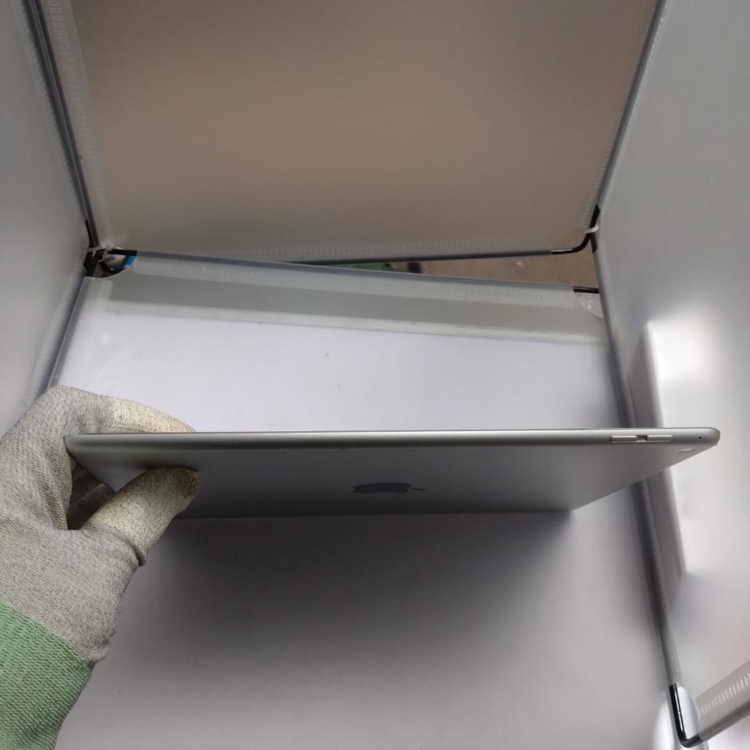 Apple iPad Air2 MGCW2J/A　ROM:16GB 　動作中古