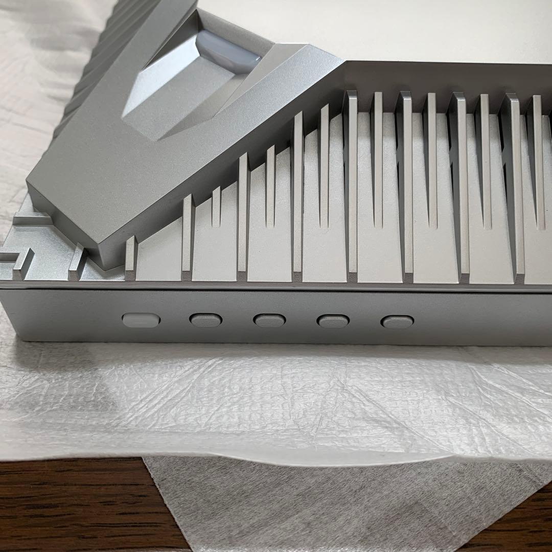 INNOCN 27M2V 4K ゲーミングモニター【超美品】