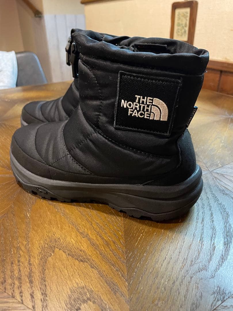 THE NORTH FACE ブラックショートブーツ23cm