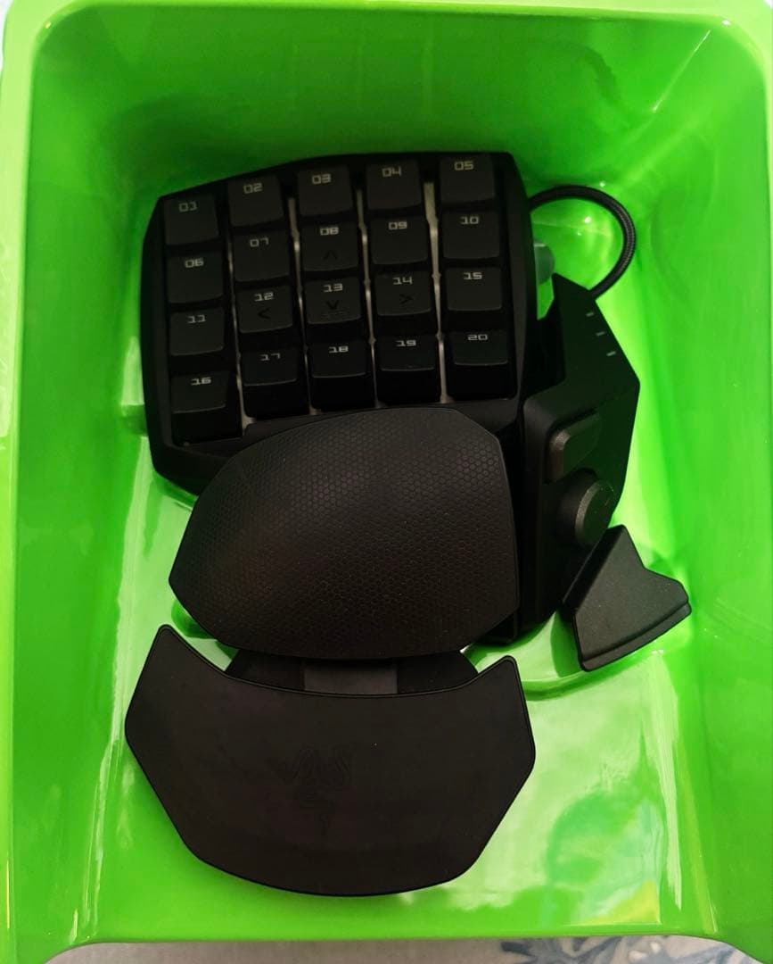 【美品】RAZER ORBWEAVER CHROMA左手用キーパッド 本体
