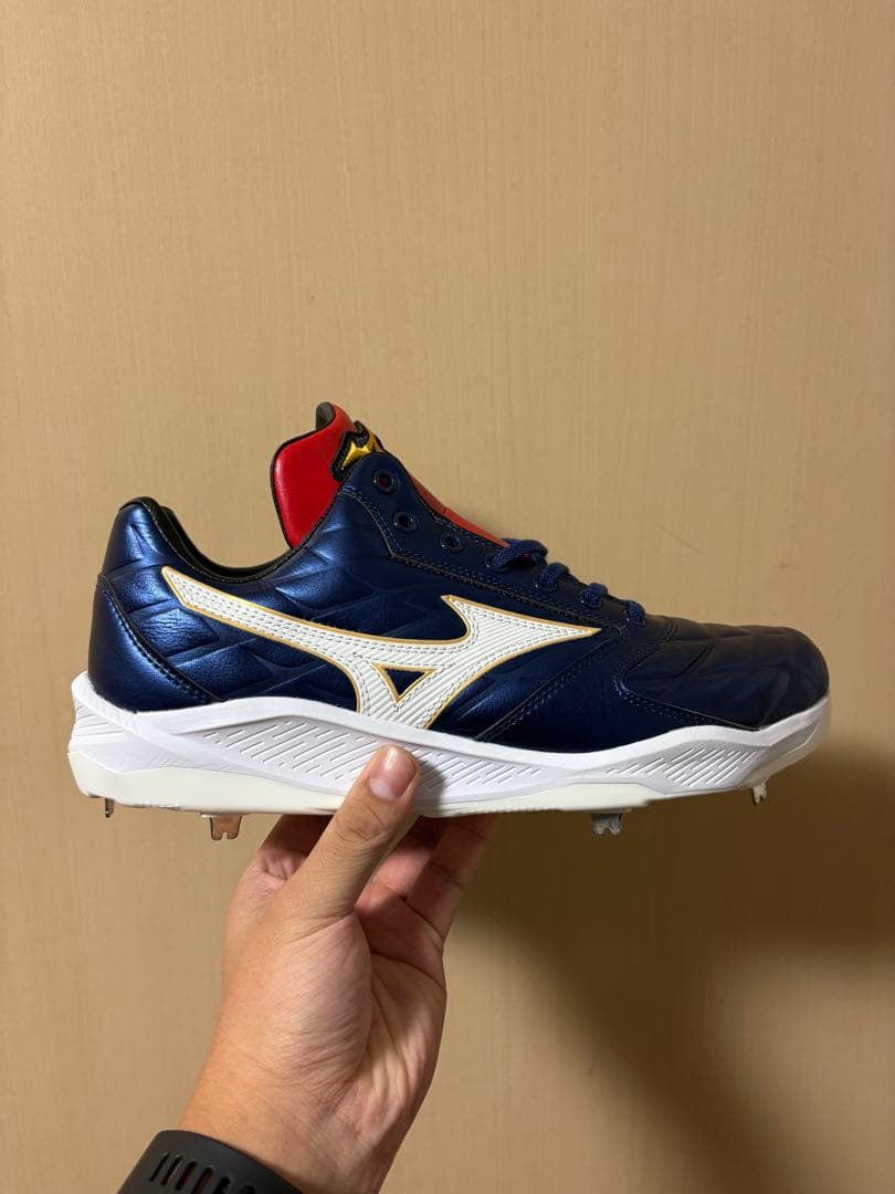 ミズノプロ クッションレボプロ　28.5サムライジャパンカラー