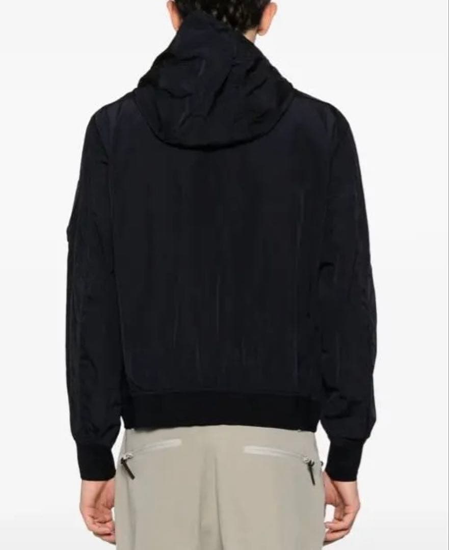 C.P. Company Chrome-R Lensジャケット