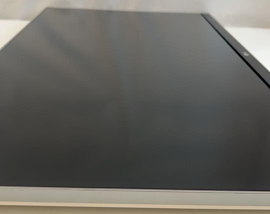 LG 27UD88-W 27インチモニター 4Kディスプレイ