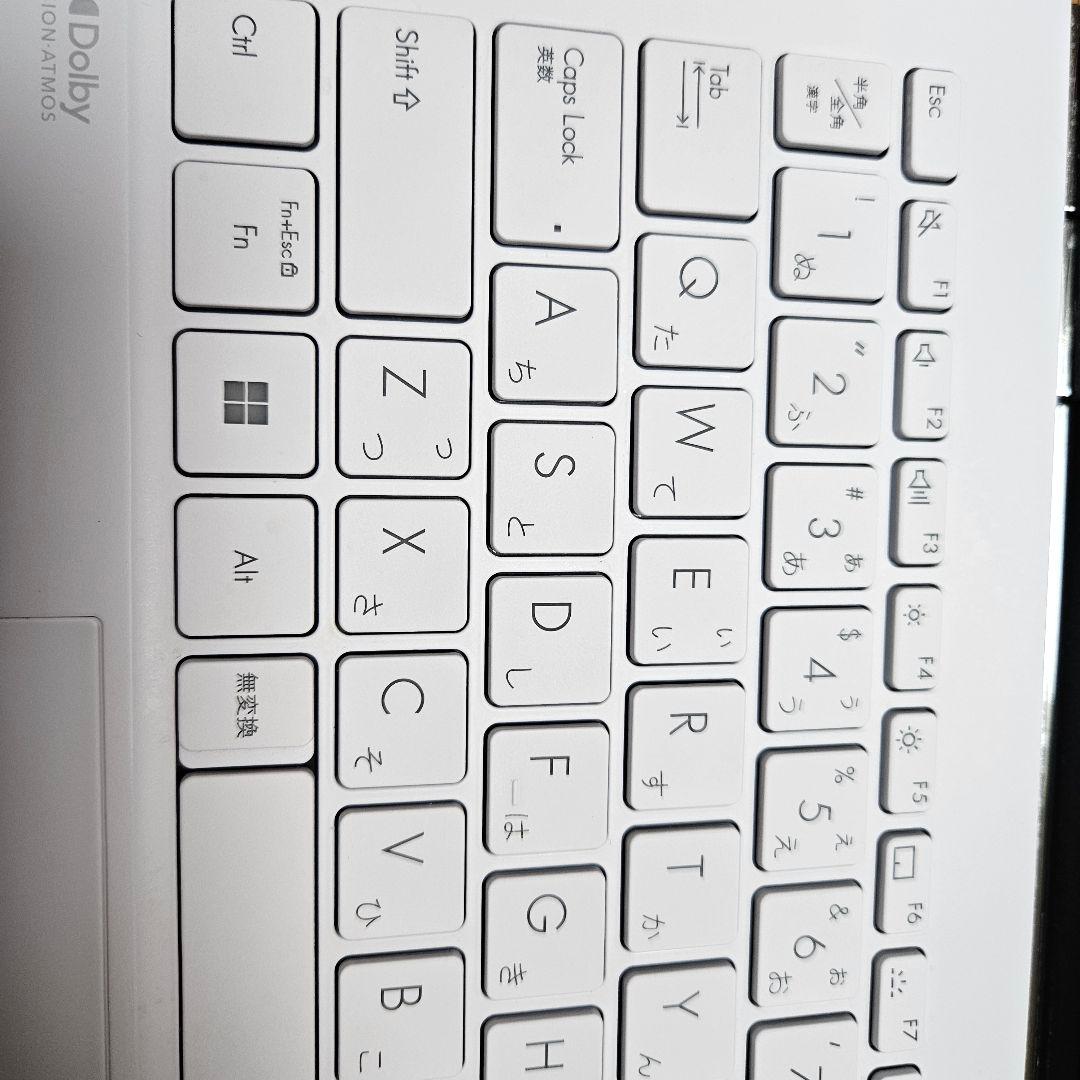 T*M様 Asus Zenbook 6800U 1TB 有機EL