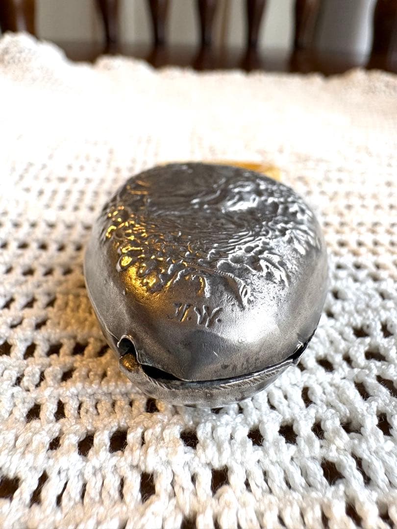 ♡レア　ベルギーアンティーク　可愛い小鳥の巣　ベビーラトル　ガラガラ　シルバー