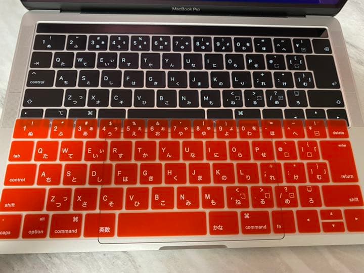 ※値下げ【使用5回以内】Macbook pro 2019 13 inch