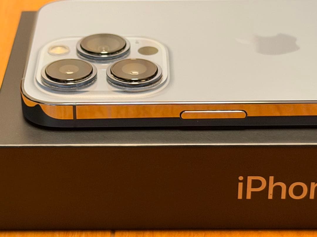 Apple iPhone 13 Pro 1TB シエラブルー SIMフリー