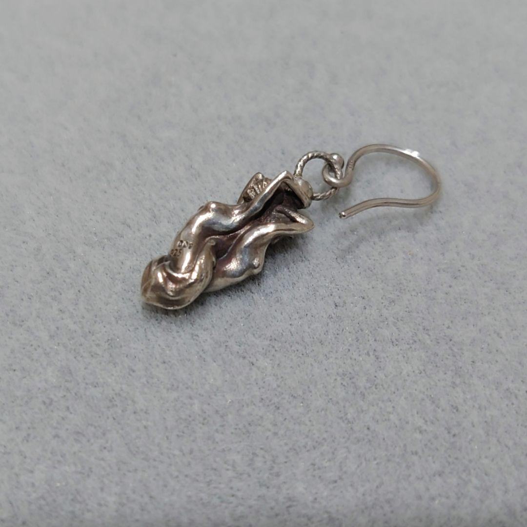 フロワティエドール ピアス