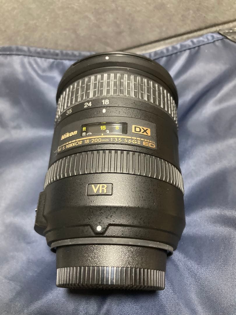 【AF-S DX NIKKOR18-200f/3.5-5.6G ED VRII】