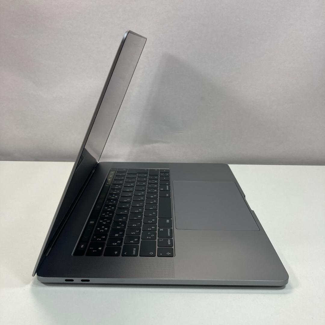 Apple MacBook Pro i7ノートパソコン 15インチ 16GB