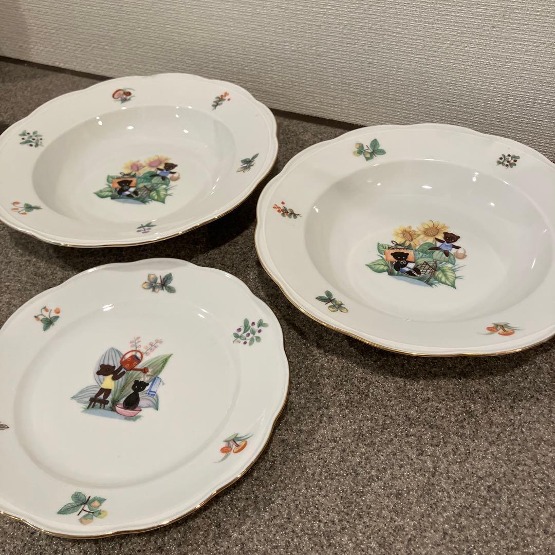 ポーランド製　食器　スープ皿　ケーキ皿　くま