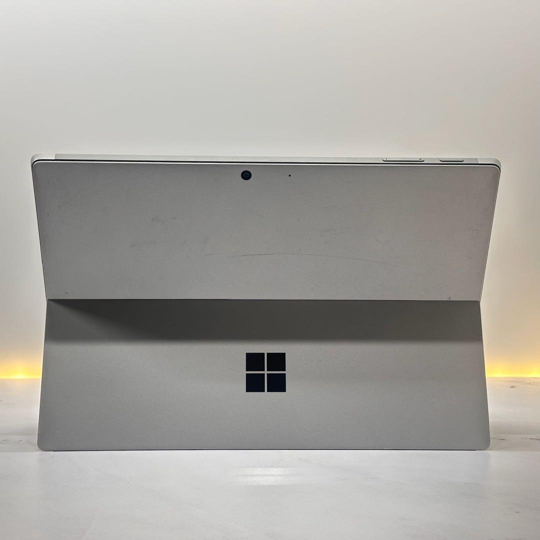 【美品】　Surface Pro7+ i3/8/128 Office