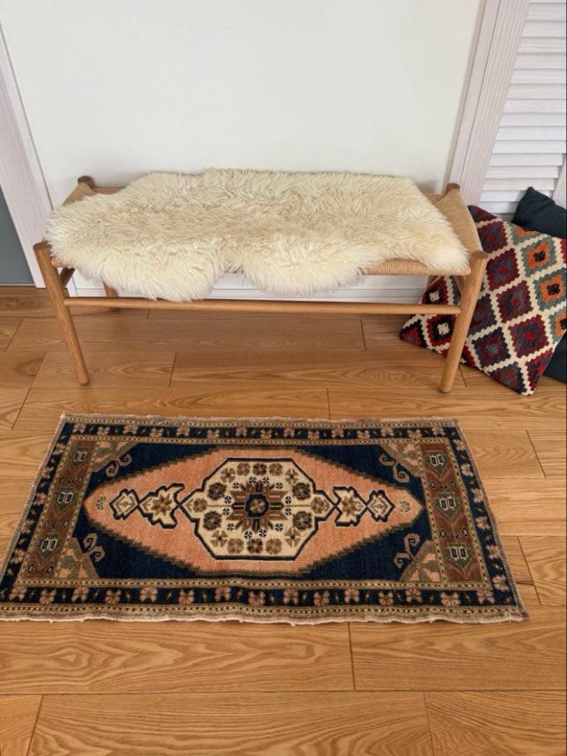 値下げ！トルコヴィンテージラグ　53×101 ネイビー&ピーチカラー