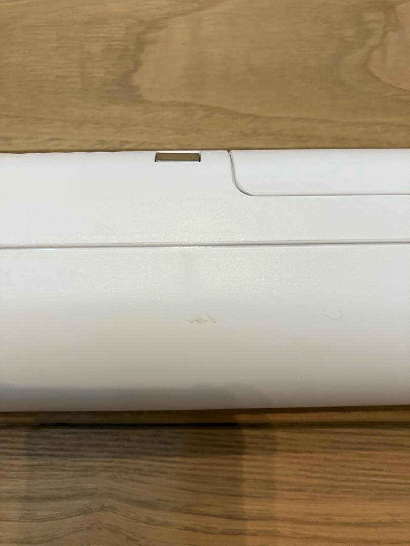 Panasonic セパレート型コードレス掃除機　MC-NS10K