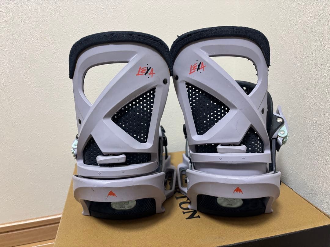 BURTON Women's「LEXA EST」バインディングM
