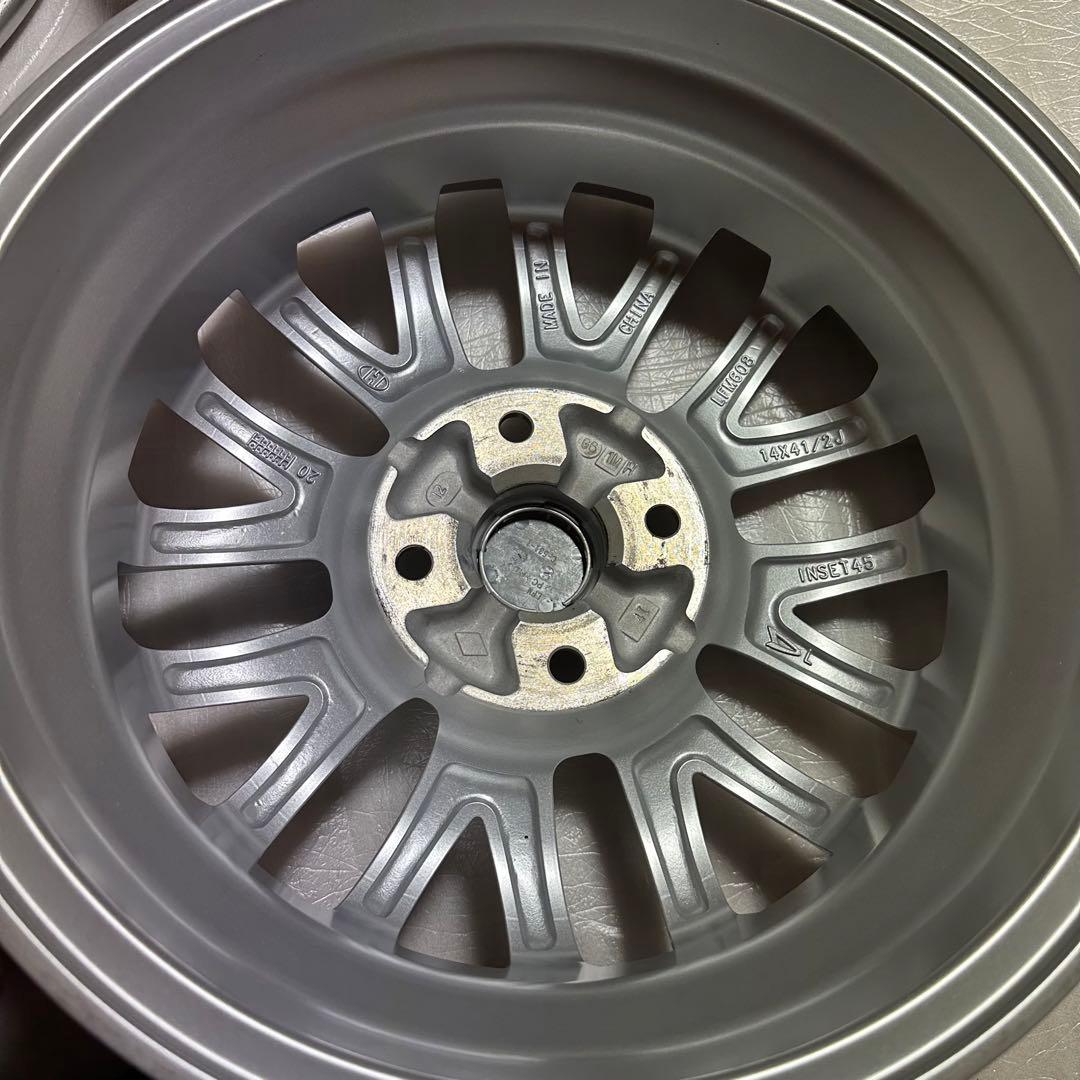 4本セット　14インチ　ダイハツ純正　オプション　ホイール　シルバー　美品