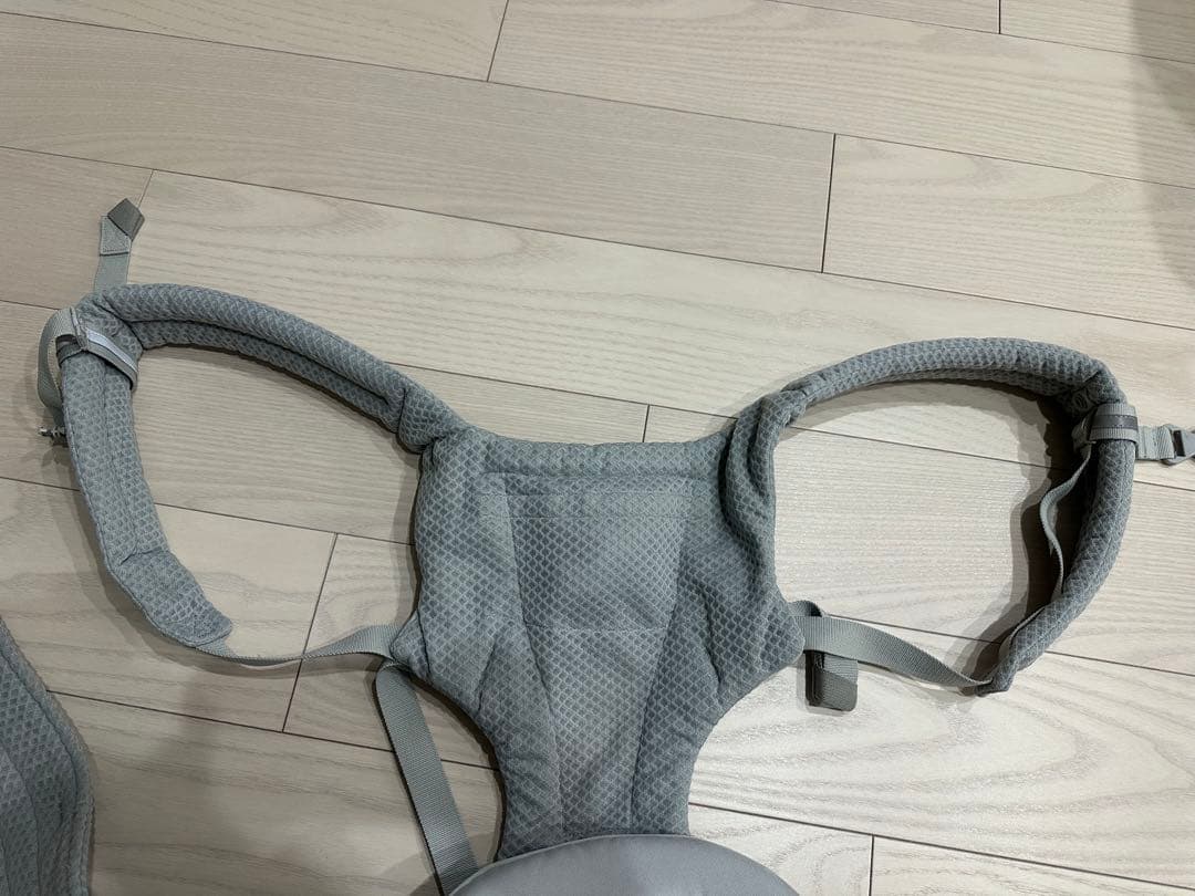 【美品】　エルゴAlta 抱っこ紐　パールグレー