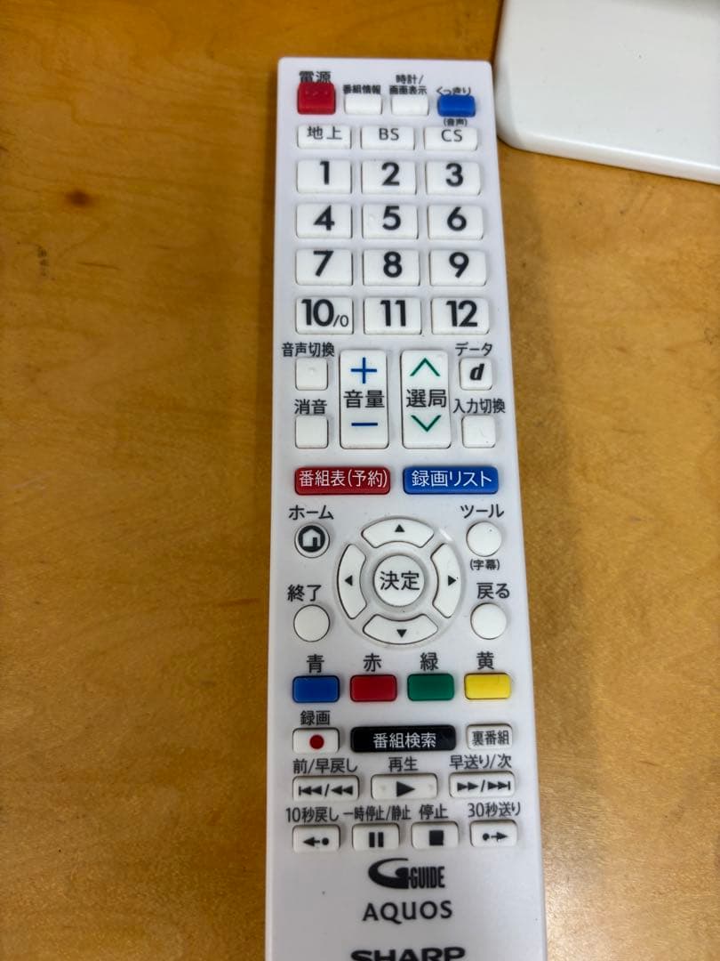 SHARP 液晶テレビ ホワイト　2T-C32DE