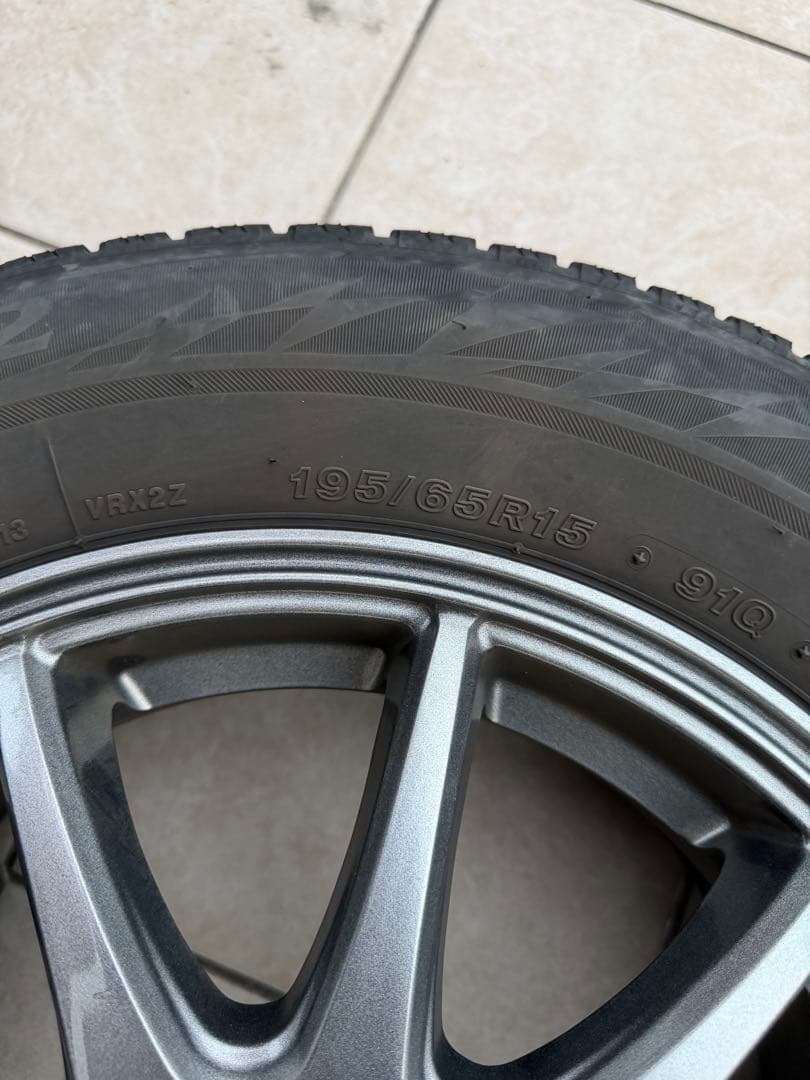 SPORT ABELIA ホイールスタッドレスセットVRX2 195/65R15