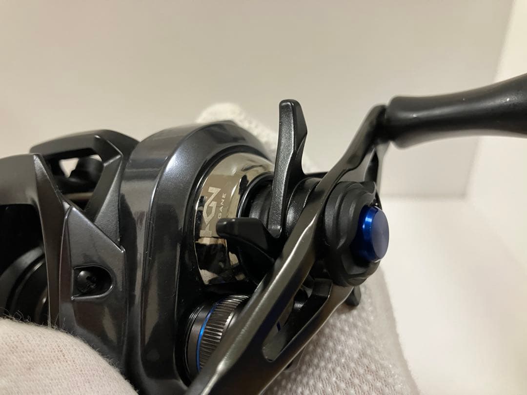 23 SLX DC 70 HG ベイトリール　シマノ　65