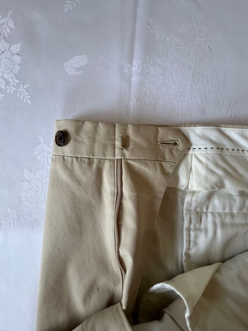 ベージュ シングルブレスト 2ピーススーツ