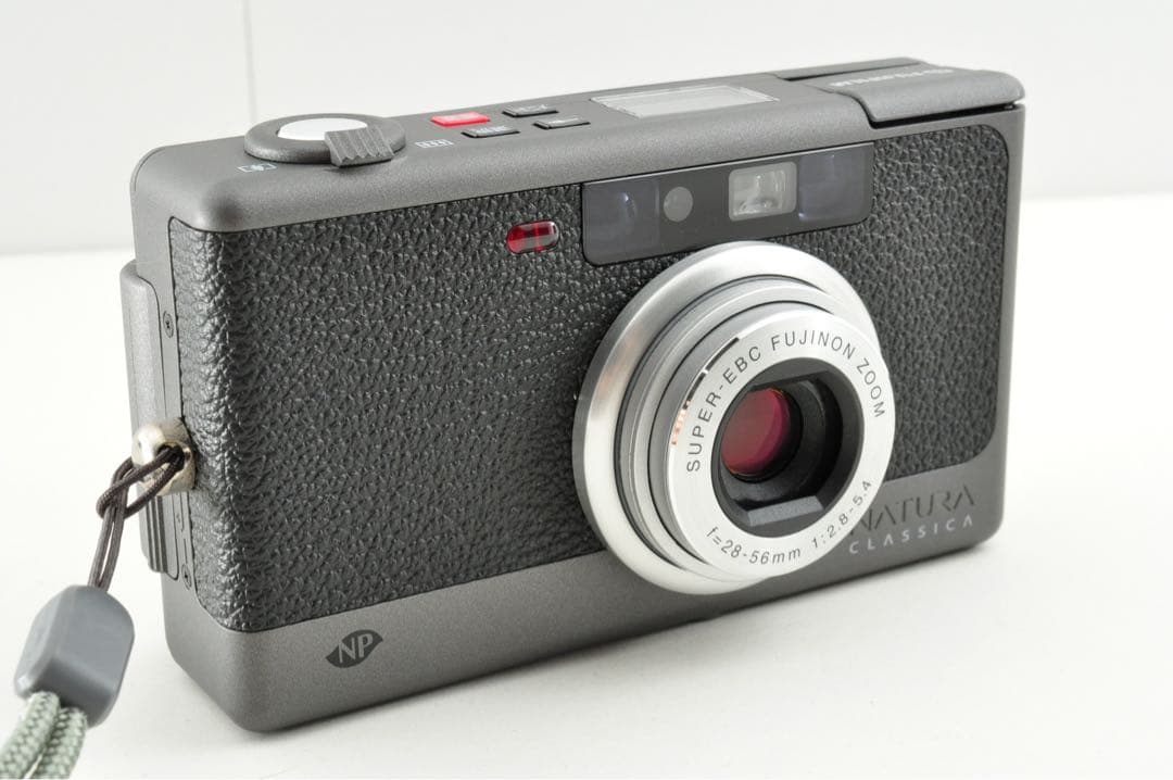美品　FUJIFILM NATURA CLASSICA フィルムカメラ