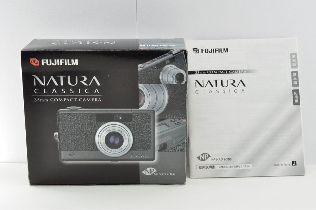 美品　FUJIFILM NATURA CLASSICA フィルムカメラ
