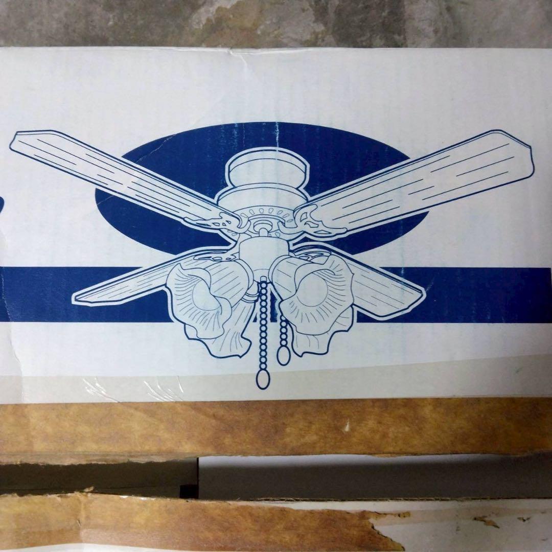 シーリングファン　CSF-117AB 一般ハウス球60W×4灯用