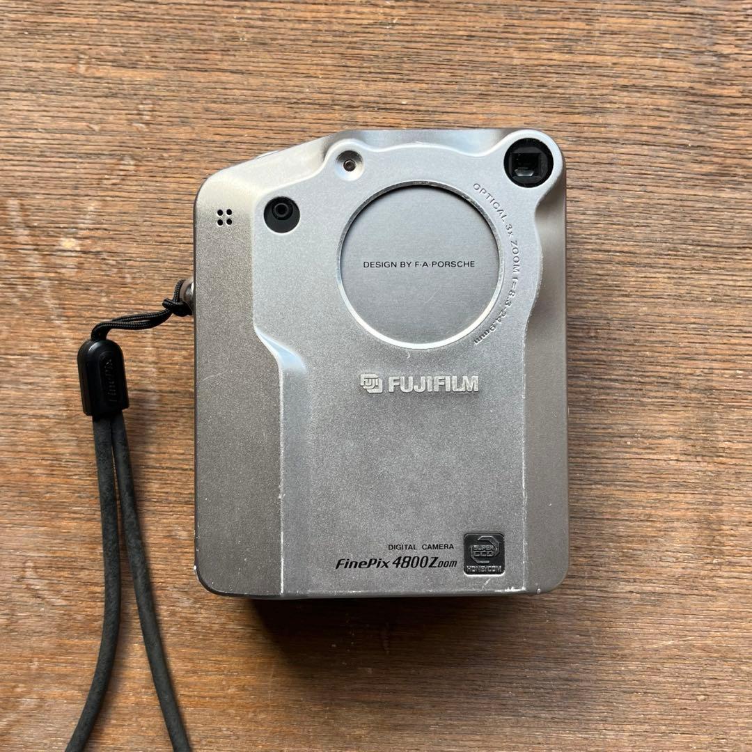 【値下げ】FUJIFILM FinePix 4800Z 動作品　オールドコンデジ