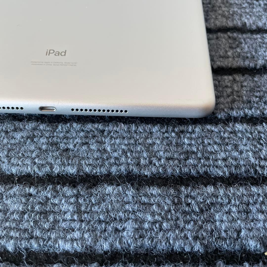 39【早い者勝ち】 iPad 7世代 32GB Wi-Fi シルバー