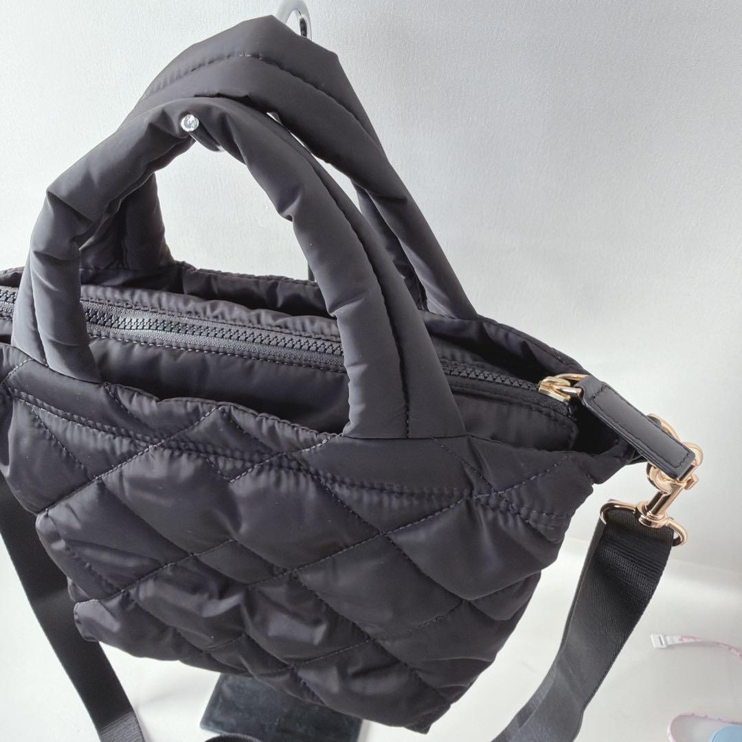 【Marc Jacobs】ナイロン ブラック ショルダーバッグ　真贋鑑定済み