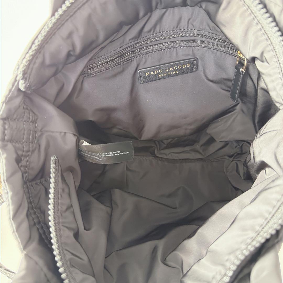 【Marc Jacobs】ナイロン ブラック ショルダーバッグ　真贋鑑定済み