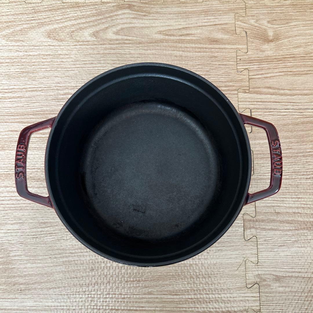 STAUB ストウブ 22cm グレナディンレッド マグネットトリベットラウンド